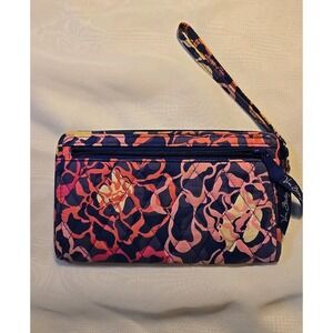 Vera‎ Bradley~ Quilted Wristlet~Zipper~GUC